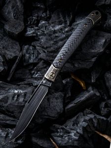 WE KNIFE CO -902B - Gentry , 6AL4V Titanium with Carbon Fiber Inlay,HRC59-61