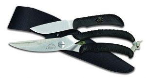 OUTDOOR EDGE - SK-100 - Shear-Knife Combo - Bone Braking Notch -With Nylon Belt Sheath - (3.5" Shavimg - Sharp Skinning Knife ) - Non Slip Rubberized Kraton Grips