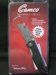 CAMILLUS - COBC4C - Folding Razor Blade(1.25" Surgical Stainless Steel Blade ) - Sping Assisted Razor Knife -  Sturdy Pocket Clip