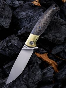 WE KNIFE CO - 901C , Deacon , Bohler M390 , 6AL4V Titanium with Carbon Fiber Inlay