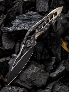 WE KNIFE CO - 906CF-B , Arrakis , Bohler M390 , 6AL4V Titanium Inlay Carbon Fiber