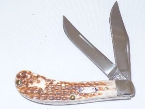CASE- 05217 - Saddlehorn HNY BRN Folding Pocket Knife ( 2.5" Stainless Steel blade)