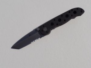 CRKT-M16-10F Tanto Carbon fiber Kit Carson Serrated edge knife