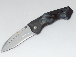 CRKT Knives-1140 Scarab  By Elishewitz , Folding Pocket Knife,3.25'' Plain Blade, GFN Handles, Few Cracks In Scales