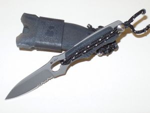 CRKT 3312 Hawk K-AT Combo Edge Knife