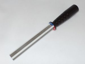 DMT - CDT62 - Unbreakable Ceramic Triangle Sharpener - Wear Resistant Non Porous  Flat Surface For a Polished Razor Sharp Edge