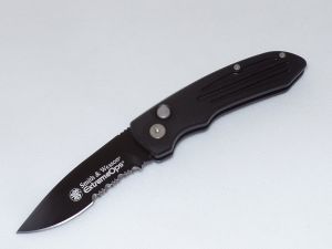 Smith & Wesson- SW50BS -Extreme Ops Drop Point Automatic Knife (3.25" 440 Steel Black Serr)