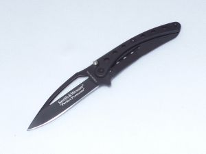 Smith & Wesson -SWPRO-BK  , Protector Black Folding Knife, 2-1/2'' Clip Point Blade, W/ Pocket Clip, Discontinued