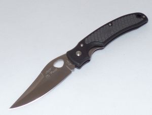 JUNGLEE - K02061 - Tri Pont  - Razor - Folding Pocket Knife - 3.1" AUS-10 Stainless Steel Blade - Zytel Handles - Made in Japan