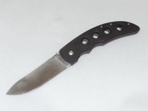 CRKT-6204 Alaska Bwana Folding Pocket Knife, 3.6'' Plain Blade, Black Zytel Handles, With Pocket Clip- Disconinued, Rare