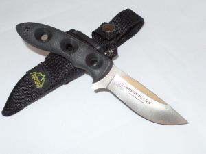 OUTDOOR EDGE- HH-20N -Hybrid Hunter Fixed Blade Knife (3.5" Stainless Steel)