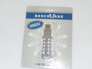 Benchmade Knives-985215F , 2.0 GB  ,USB Flash Balisong Drive , Rare, Discontinued