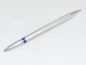 Benchmade Knives- 1200-2 Gentleman,s Pen, Silver Aluminum Body, Black Ink , Heavy Knurl Pattern