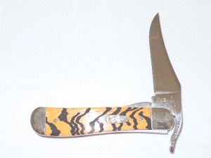 CASE- 08629 - Russlock Bengal Folding Pocket Knife ( 2.3" Stainless Steel blade)