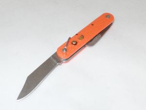 Camillus Knives-Paratrooper Emergency Rescue Automatic Folding Knife , Orange Jigged Delrin Handles, ClipPoint Blade, w/ Steel Shackle, Rare, Discontinued,