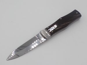 Mikov Knives - 241-NR-1 /KP , Predator Automatic Leverlock Knife , 3.7'' Dagger Blade , Buffalo Horn Handles  , W/ Leather Sheath