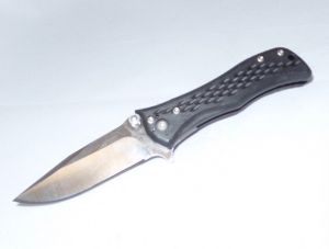 Camillus Knives-C2314B Sizzle Assisted Opening Liner Lock Knife, 2.5'' Plain Blade,  Black Zytel Handles, With Reverisble Pocket Clip