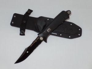 S.O.G -FX21N-CP Revolver Seal, Double Tooth Saw, Guthook, GRN Handles, 4.75'' Part Serrated Blade, Black TiNi Finish
