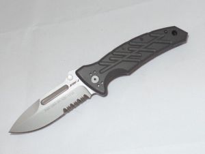 Ontario- 08755 - XM-1 S - Military Combat Folding Pocket Knife ( 3-3/8'' Plain Stainless Steel Blade,  Aluminum Handles )