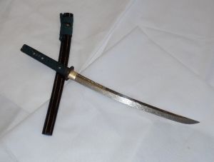 Cold Steel-88DW  Dragonfly Wakazshi Sword, 22'' Carbon Steel Blade, Black Lacquered Wood Scabbard, With Green Silk Braid Cord