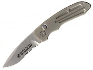 Smith & Wesson- SW50S Auto Extreme Ops Champagne Serrated Folding Knife